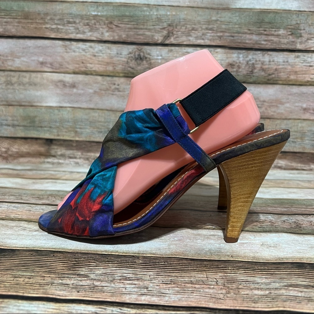 Lavin Open Toe Sling Back Sandals